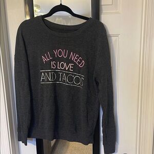 VGUC Zoe & Liv Dark Grey Graphic Sweater ~ Large